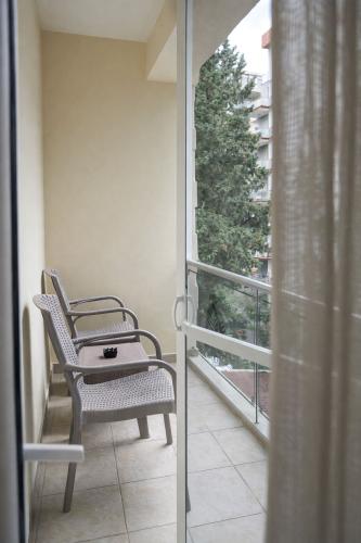 sammys-hotel-standard-double-room-9