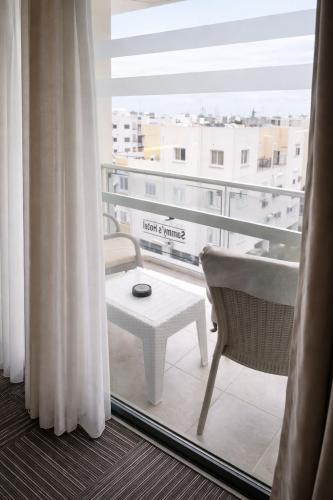 sammys-hotel-standard-twin-room-14