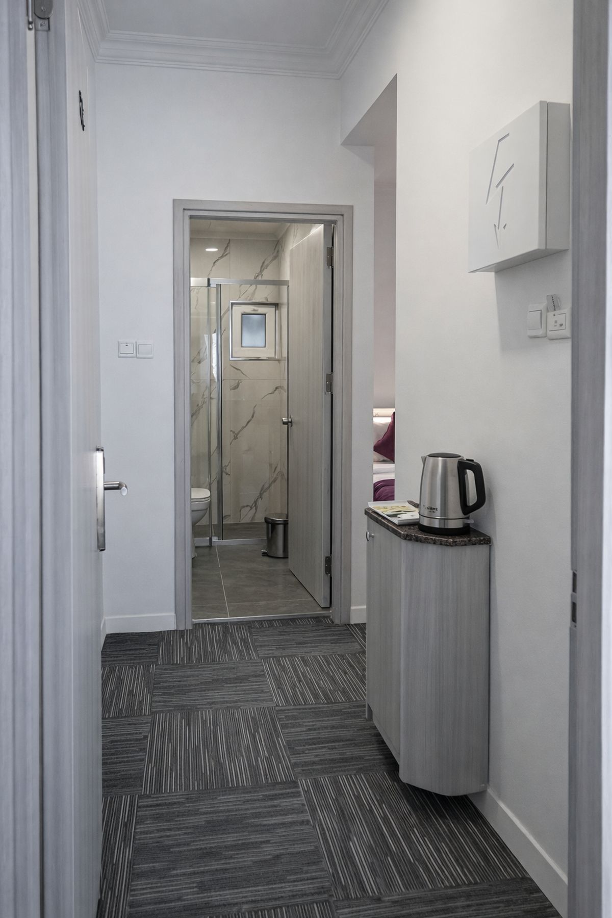 Sammys Hotel Standard Twin Room