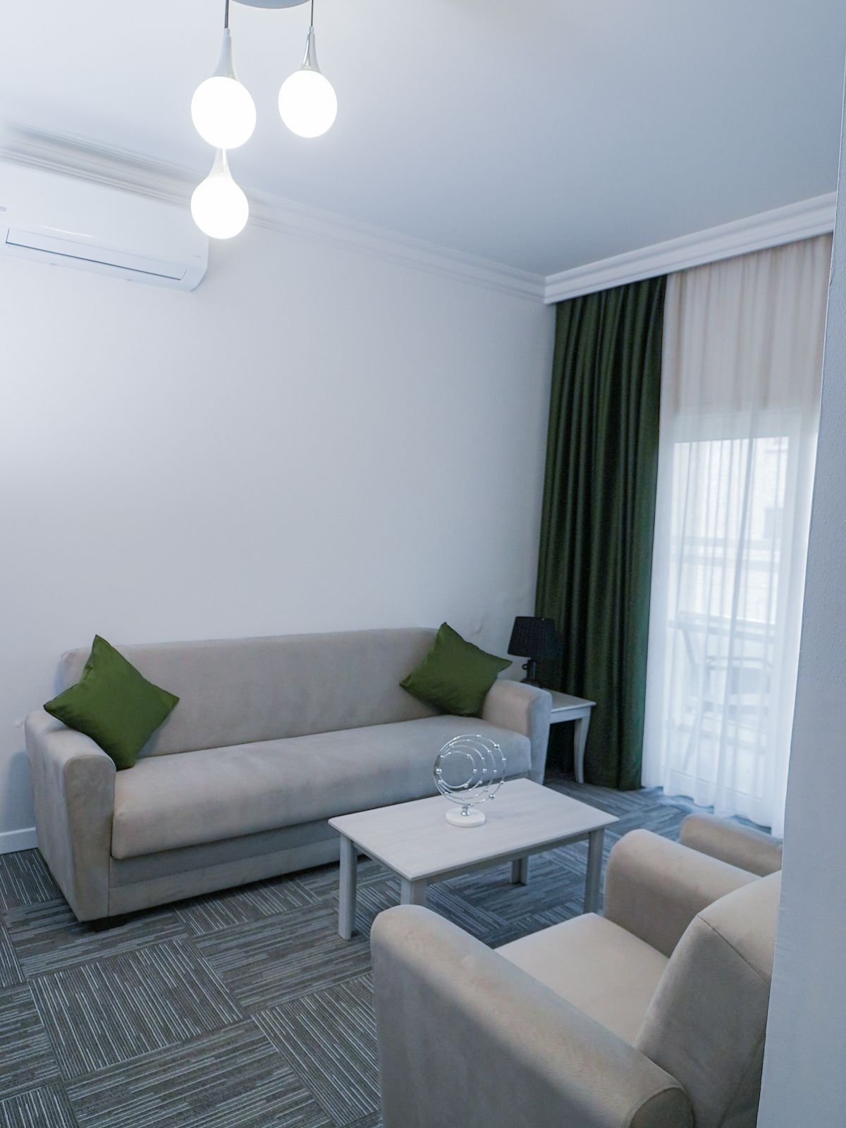 Sammys Hotel Suit Twin Room